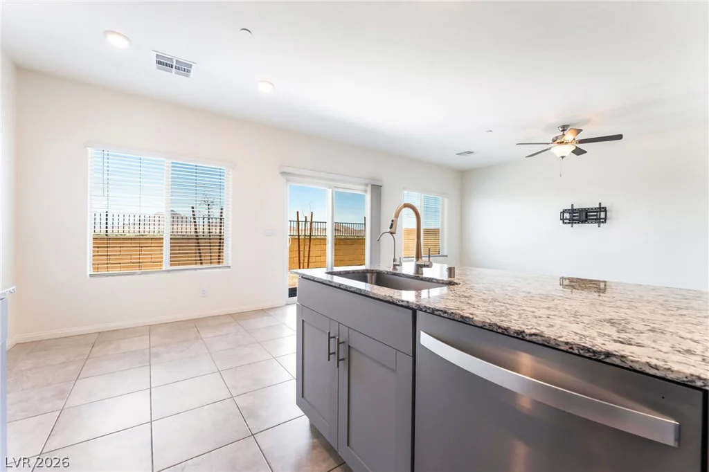 410 Larksong, Henderson, NV 89011
