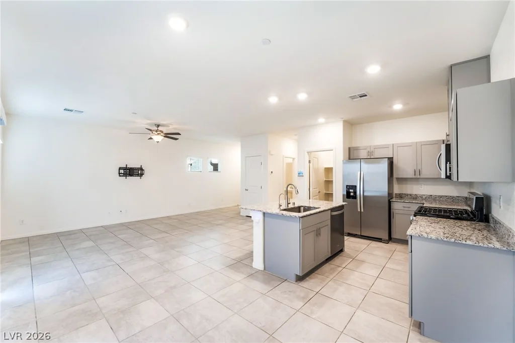 410 Larksong, Henderson, NV 89011