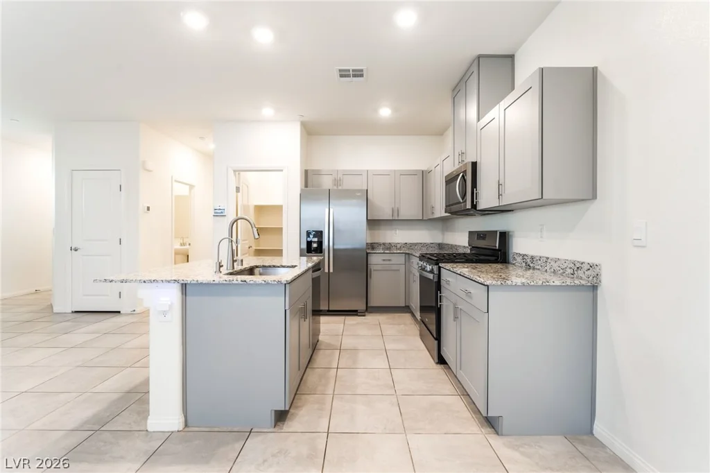 410 Larksong, Henderson, NV 89011