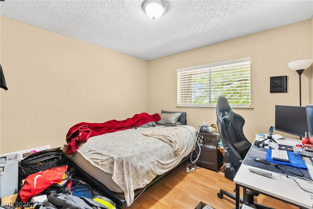 816 Antigua, Las Vegas, NV 89145