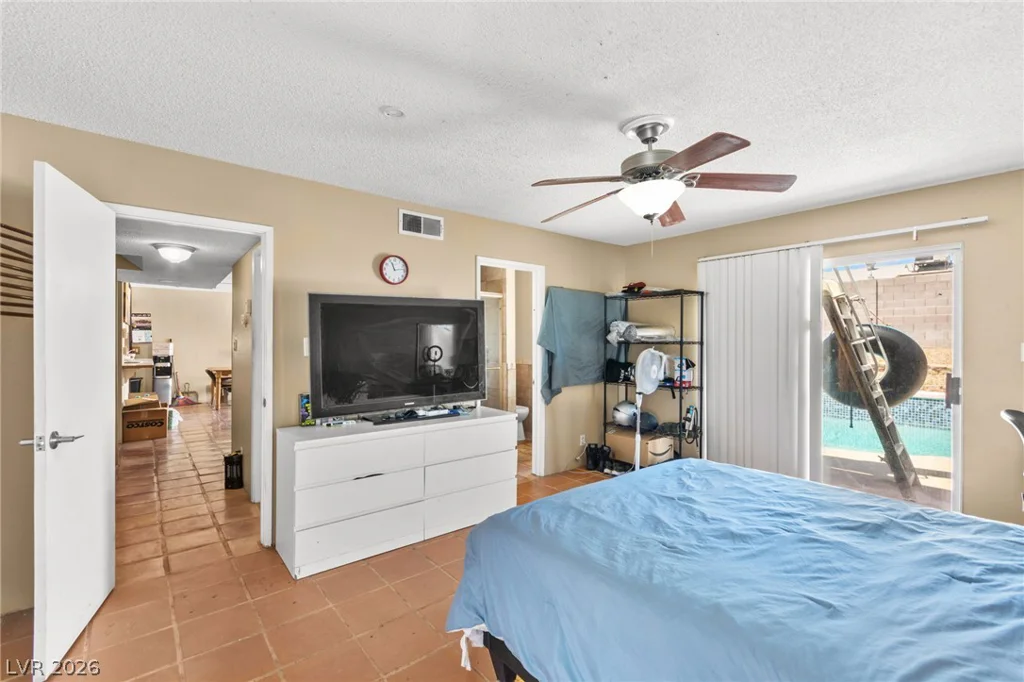 816 Antigua, Las Vegas, NV 89145