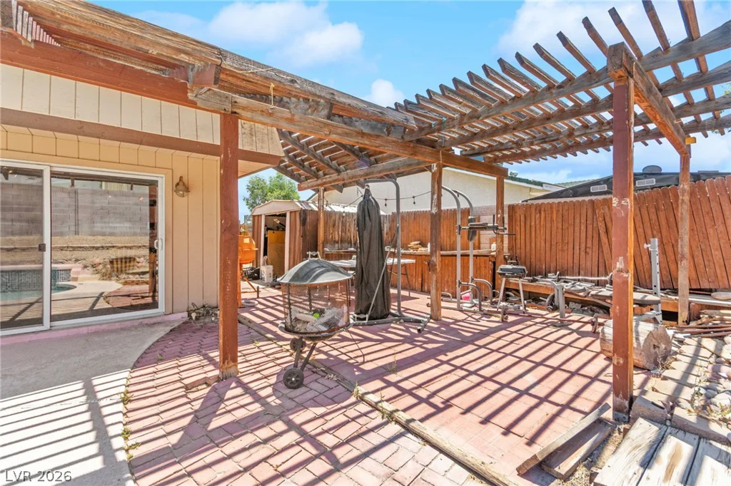 816 Antigua, Las Vegas, NV 89145