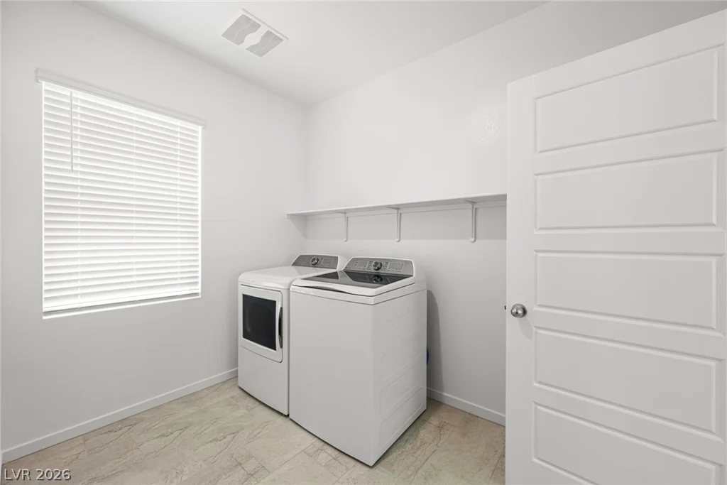 8172 Gusty Brook, Las Vegas, NV 89113