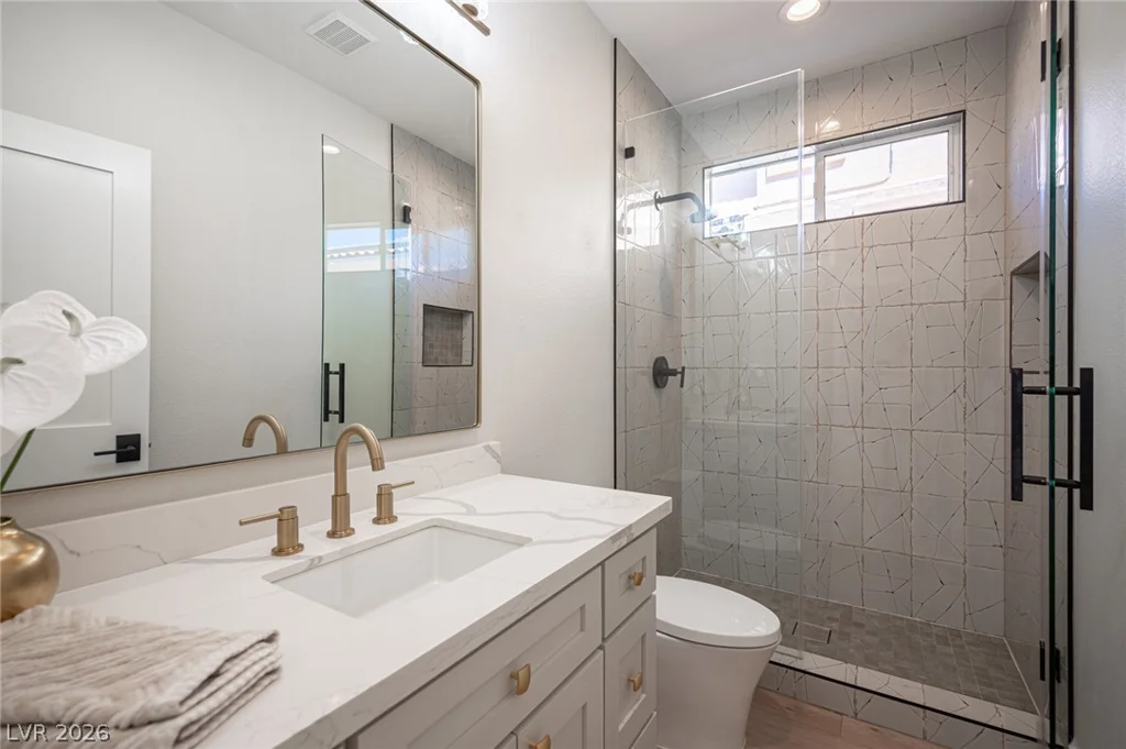 938 Roseberry, Las Vegas, NV 89138
