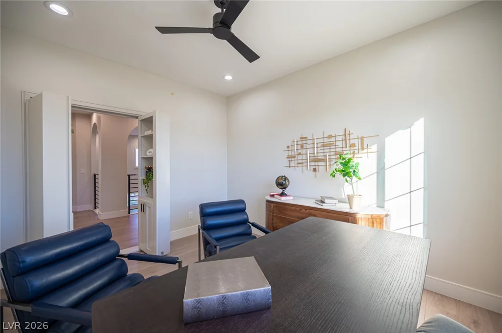 938 Roseberry, Las Vegas, NV 89138