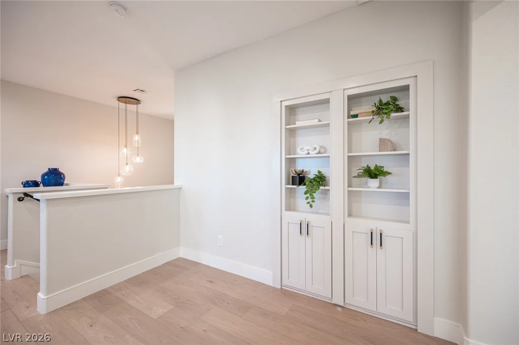 938 Roseberry, Las Vegas, NV 89138