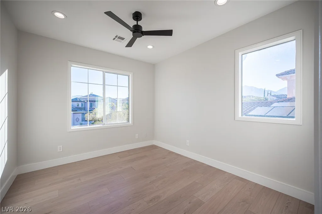 938 Roseberry, Las Vegas, NV 89138