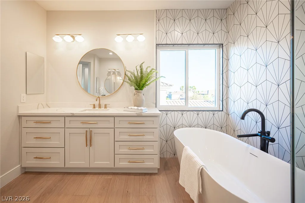 938 Roseberry, Las Vegas, NV 89138