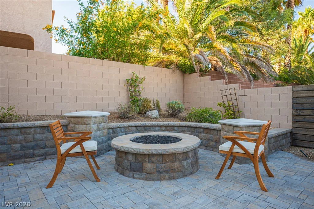 938 Roseberry, Las Vegas, NV 89138