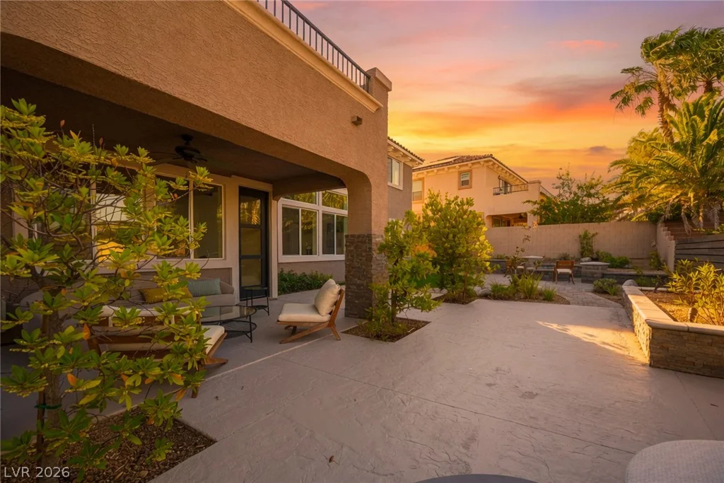 938 Roseberry, Las Vegas, NV 89138