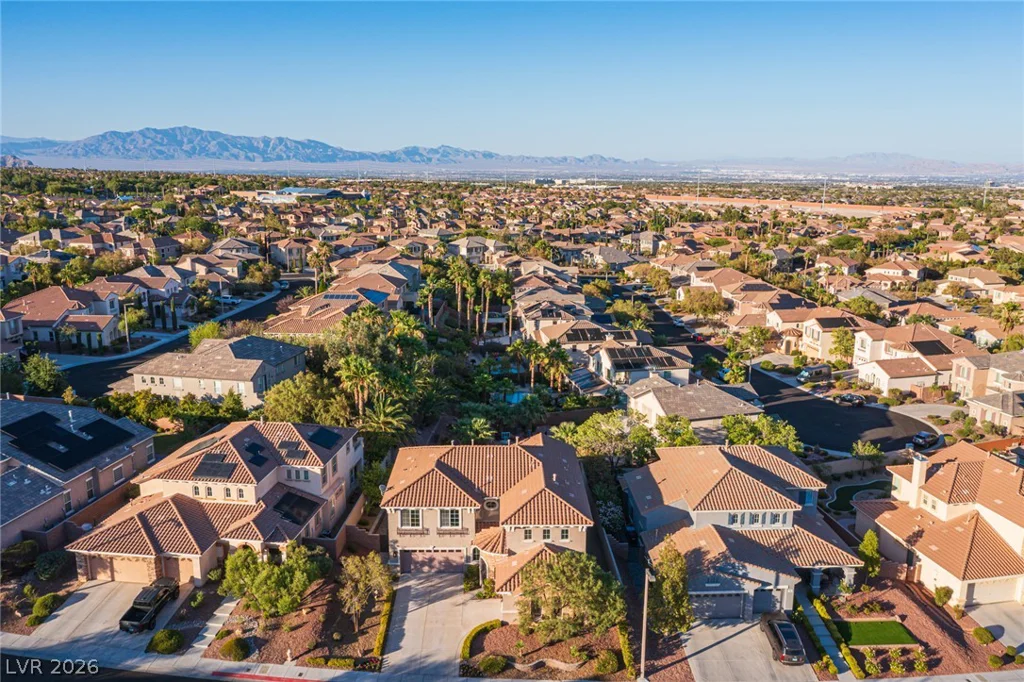 938 Roseberry, Las Vegas, NV 89138