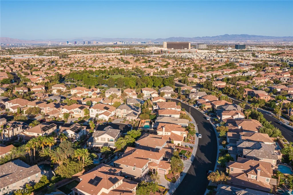938 Roseberry, Las Vegas, NV 89138