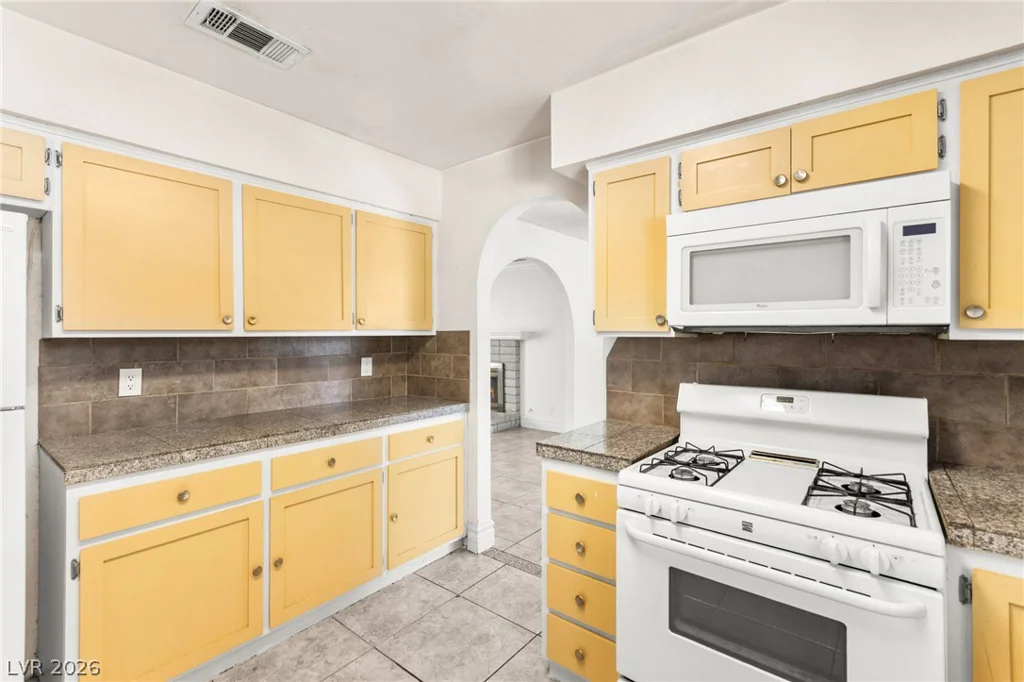 2403 Bonita, Henderson, NV 89014