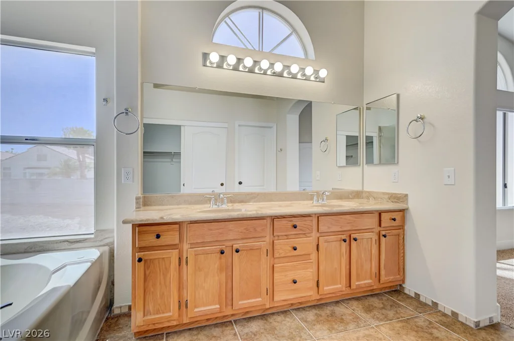 59 Desert Dawn, Henderson, NV 89074