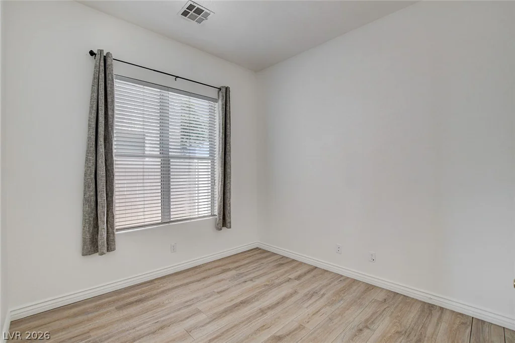 10331 Adams Chase, Las Vegas, NV 89183