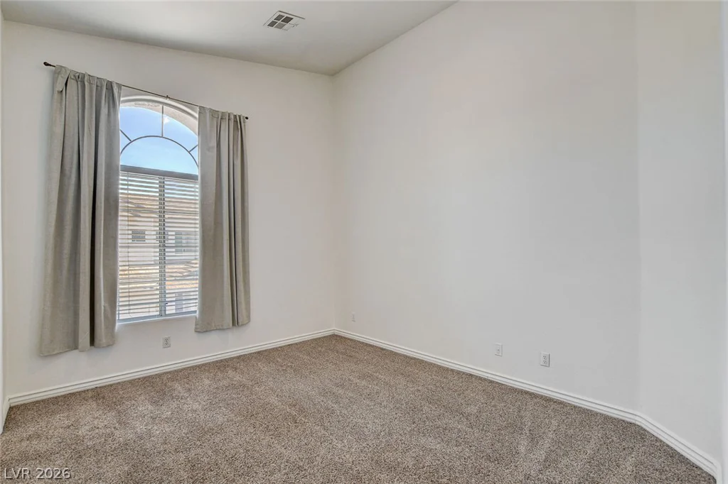 10331 Adams Chase, Las Vegas, NV 89183