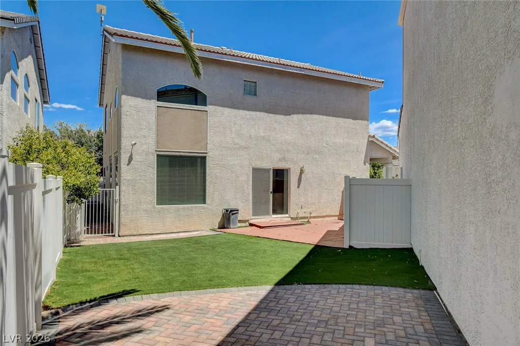 10331 Adams Chase, Las Vegas, NV 89183