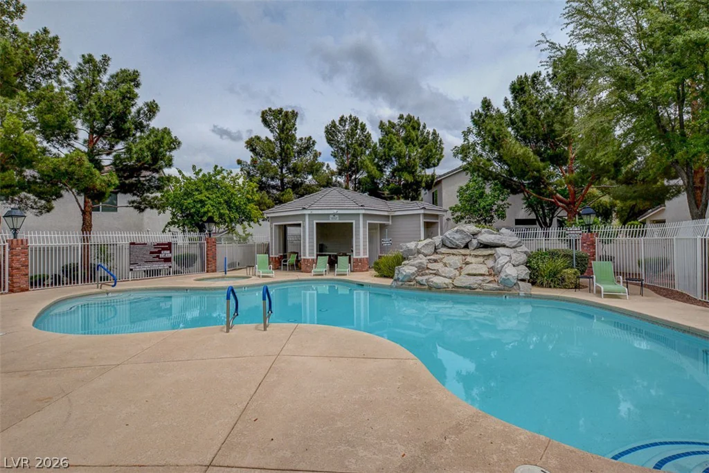 10331 Adams Chase, Las Vegas, NV 89183
