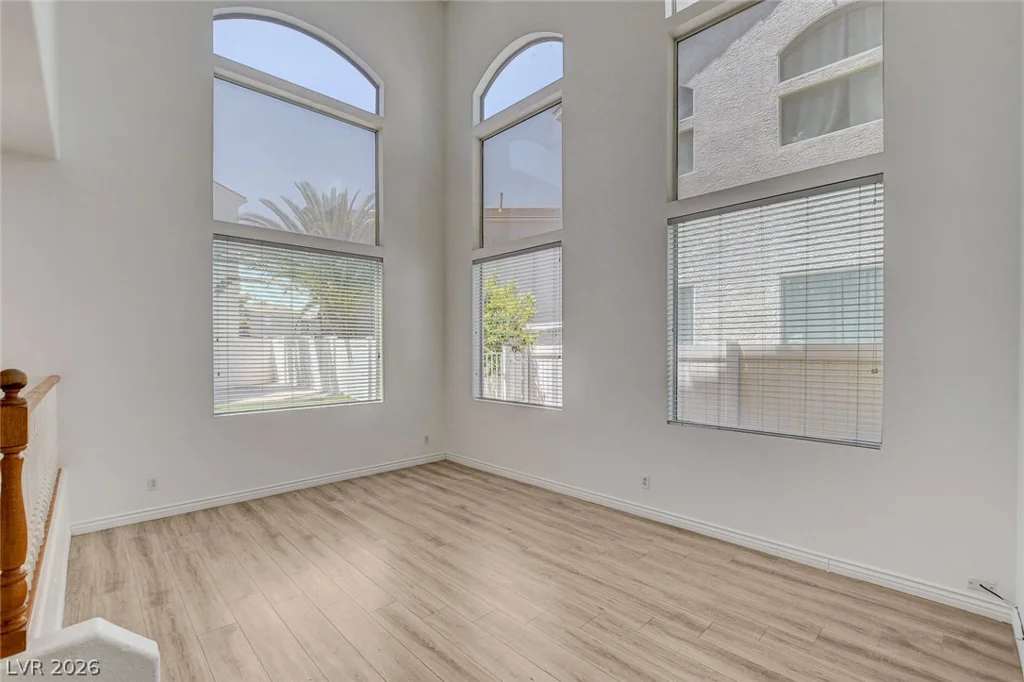 10331 Adams Chase, Las Vegas, NV 89183