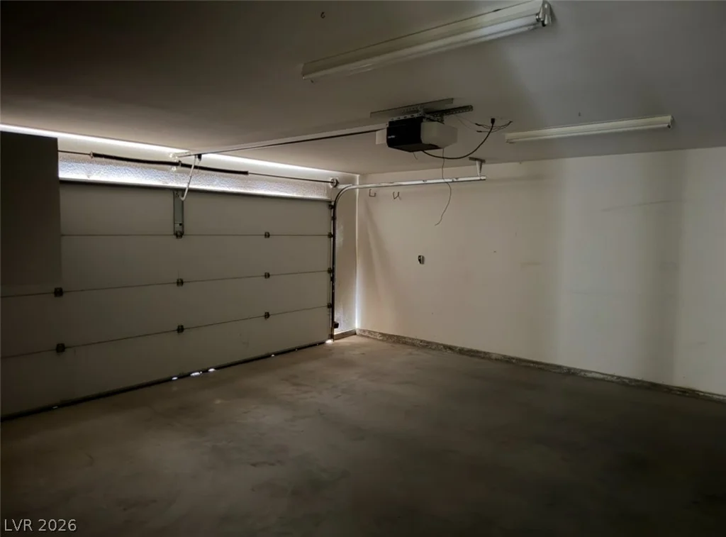 2190 Xenia, Pahrump, NV 89048