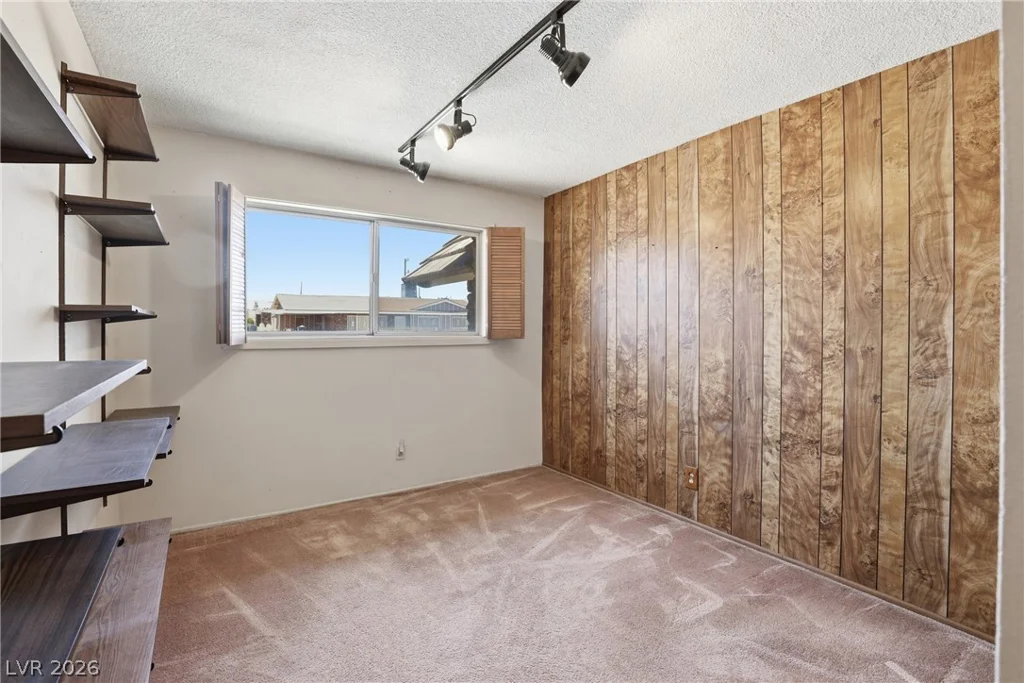 2217 Dori, Las Vegas, NV 89101