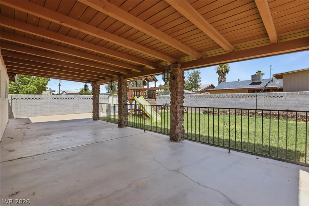 2217 Dori, Las Vegas, NV 89101