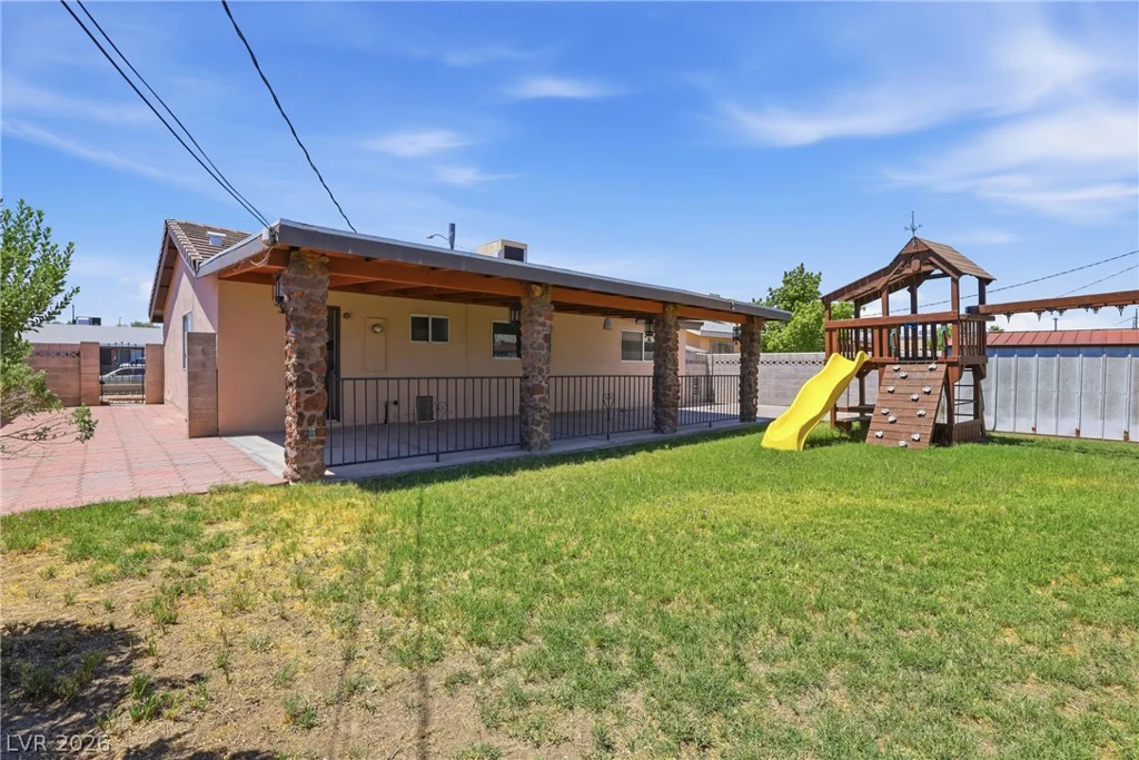 2217 Dori, Las Vegas, NV 89101