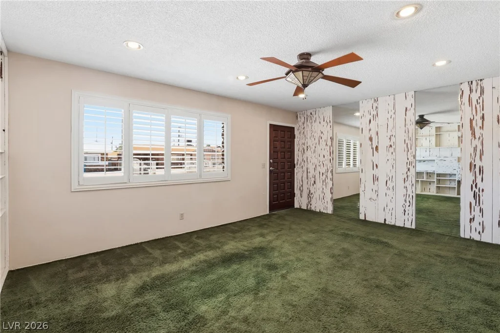 2217 Dori, Las Vegas, NV 89101