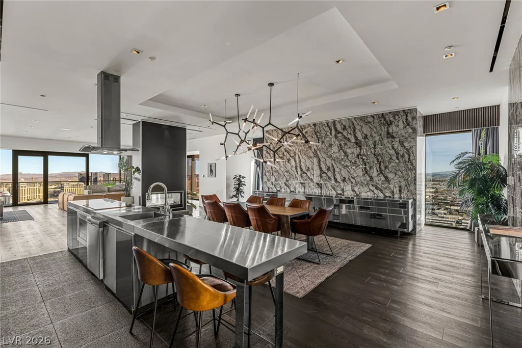 4381 Flamingo, Las Vegas, NV 89103
