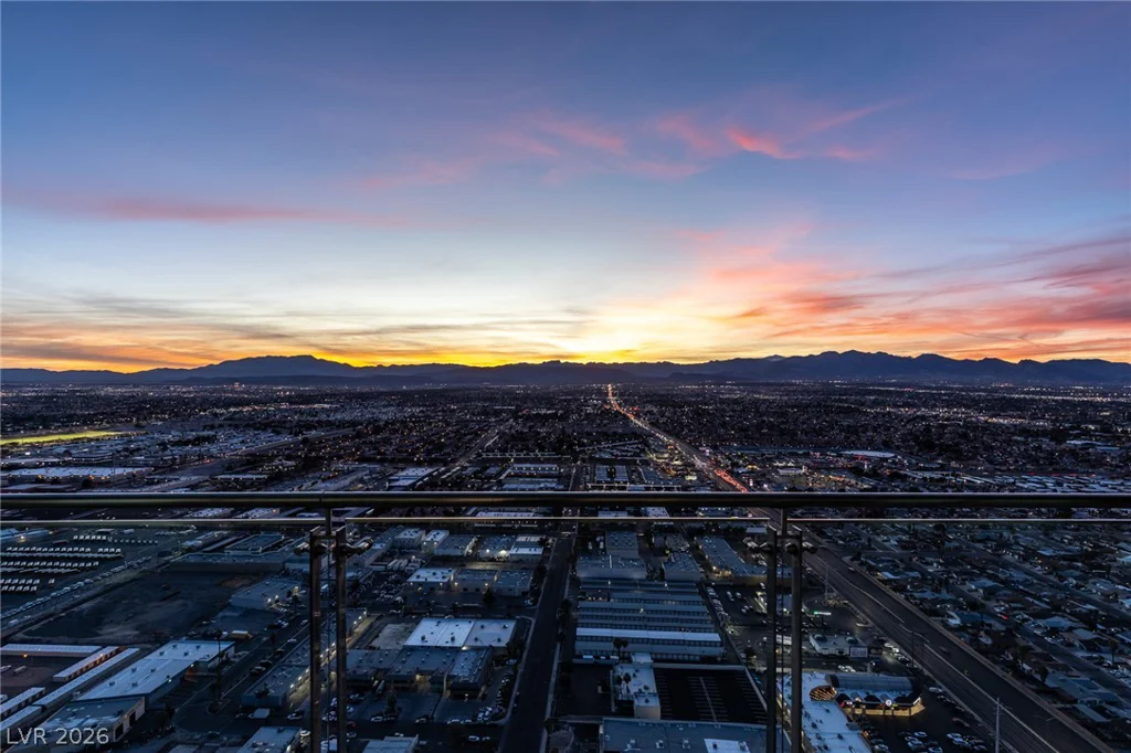4381 Flamingo, Las Vegas, NV 89103