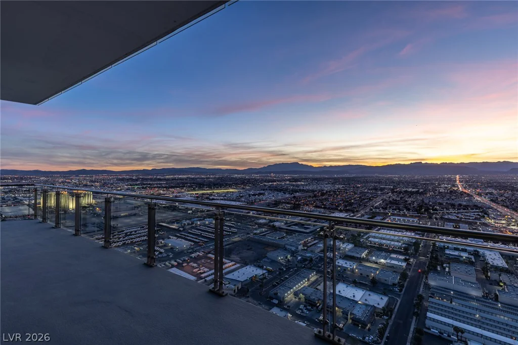 4381 Flamingo, Las Vegas, NV 89103