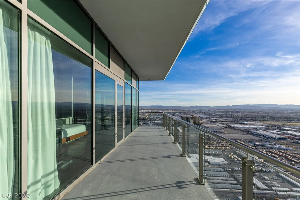 4381 Flamingo, Las Vegas, NV 89103