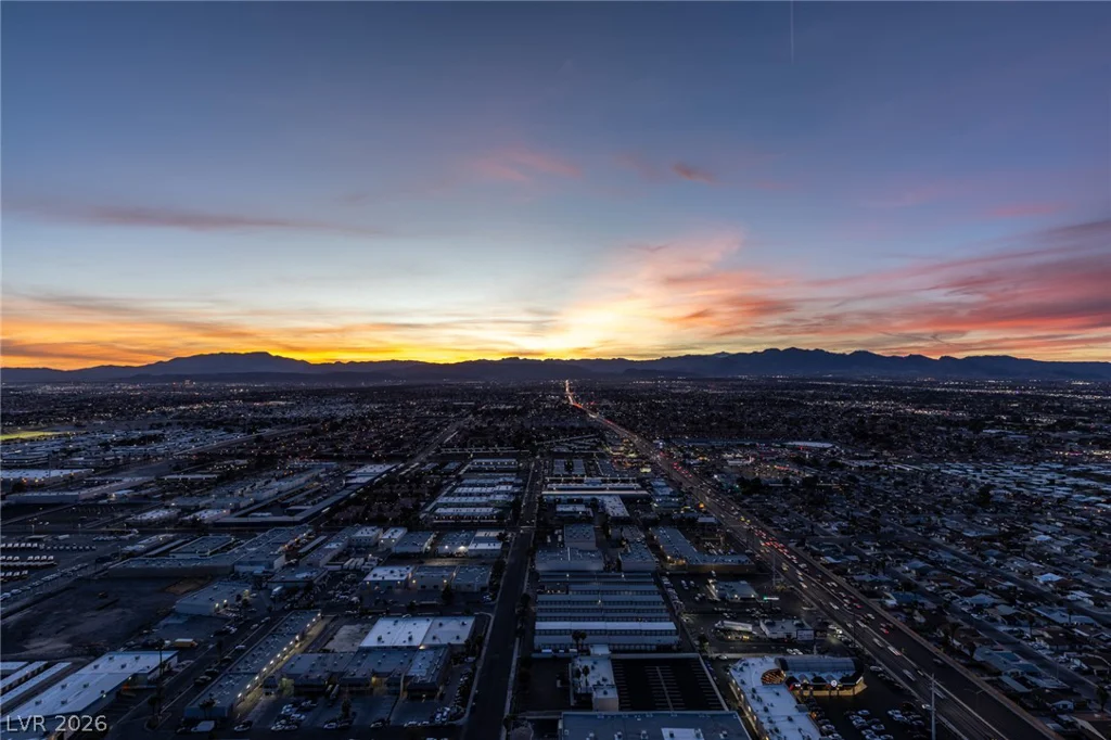 4381 Flamingo, Las Vegas, NV 89103