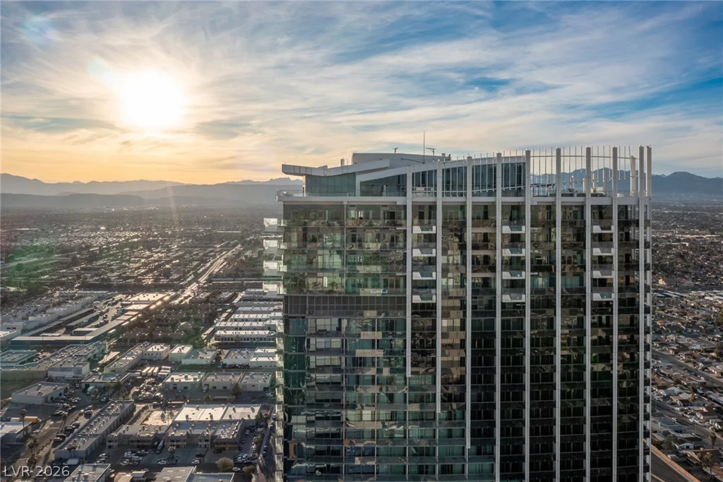 4381 Flamingo, Las Vegas, NV 89103