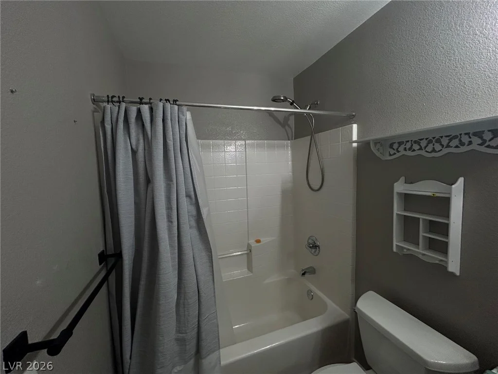 10801 Wallflower, Las Vegas, NV 89135