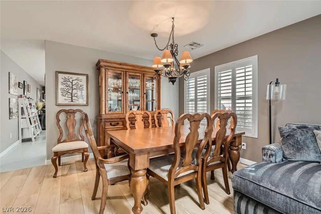 10801 Wallflower, Las Vegas, NV 89135