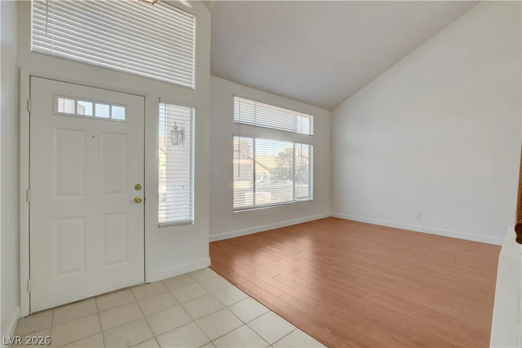 1427 Desert Ridge, North Las Vegas, NV 89031