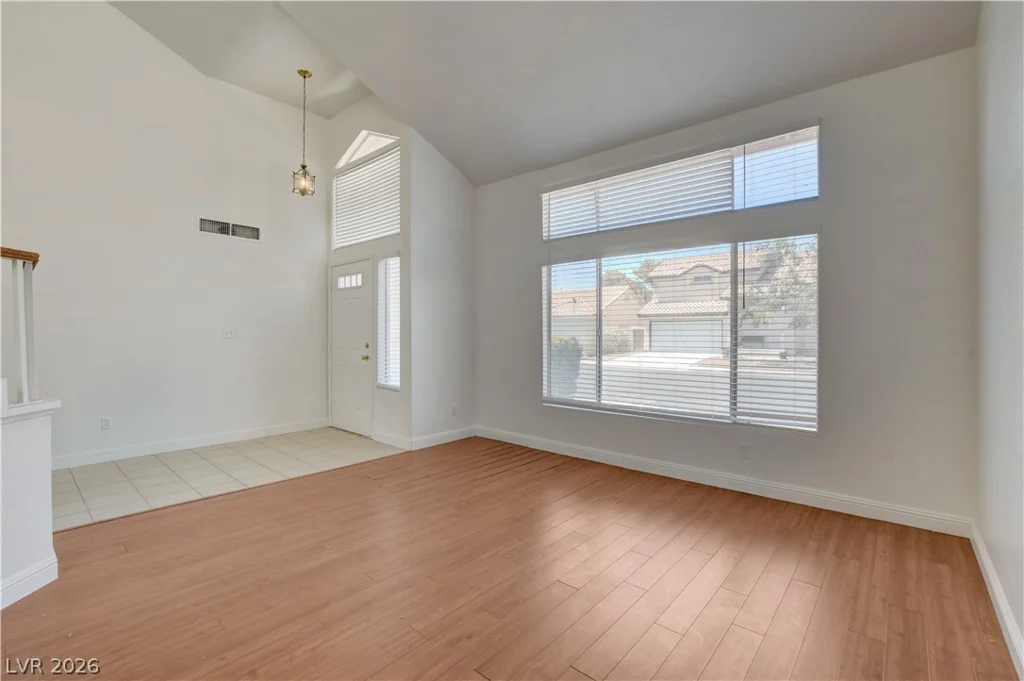 1427 Desert Ridge, North Las Vegas, NV 89031
