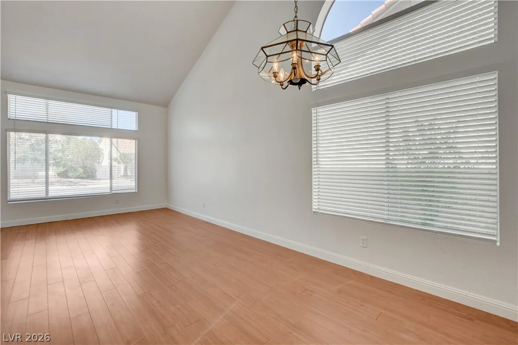 1427 Desert Ridge, North Las Vegas, NV 89031