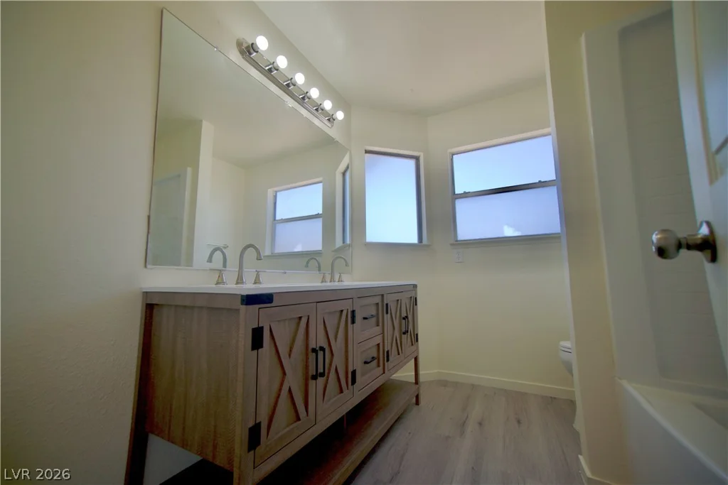 6501 Hartwood, Las Vegas, NV 89108