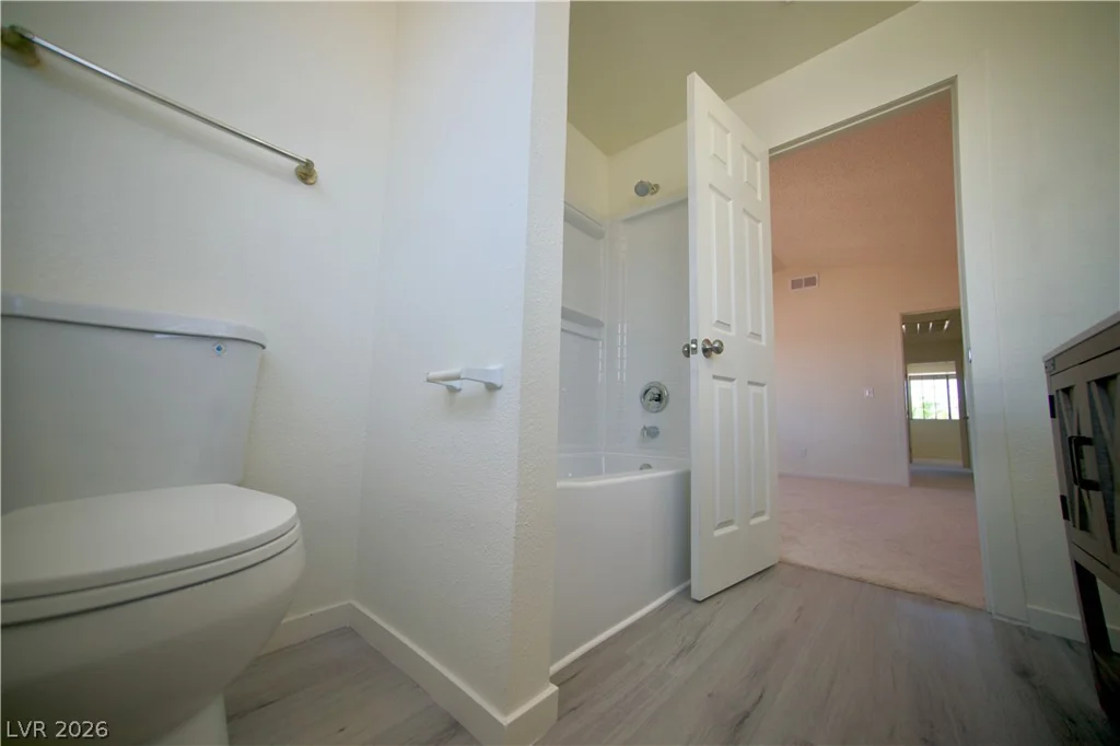 6501 Hartwood, Las Vegas, NV 89108