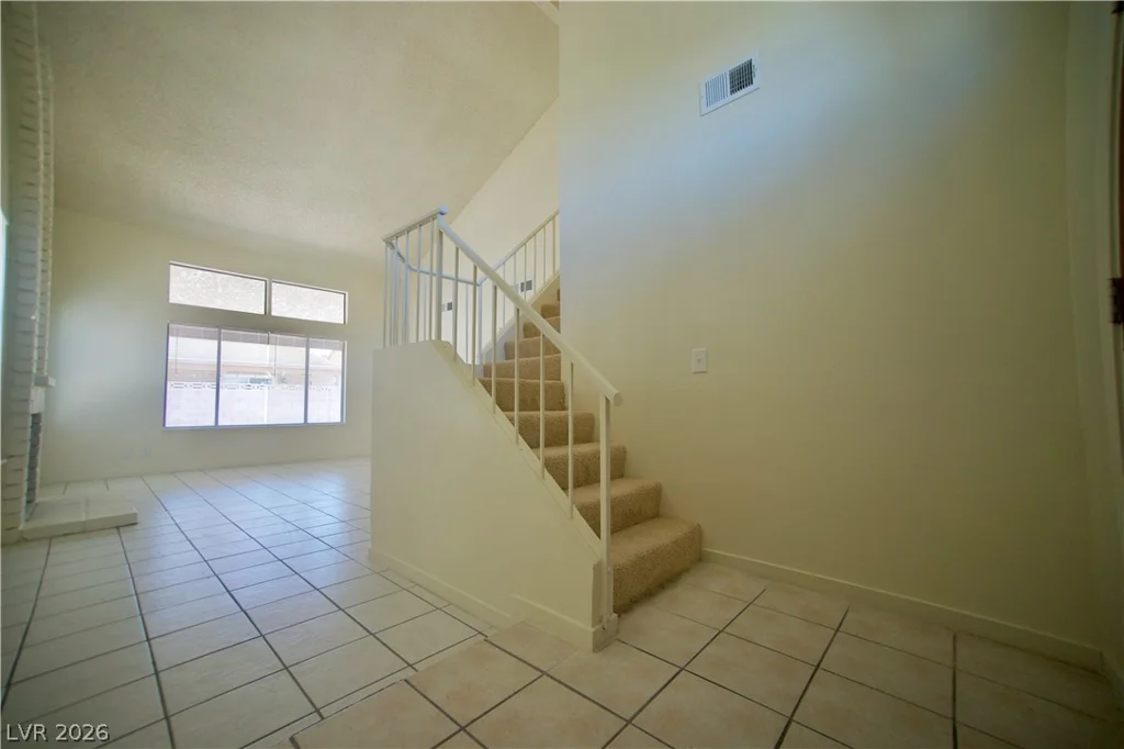 6501 Hartwood, Las Vegas, NV 89108