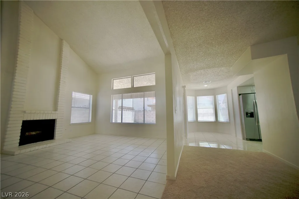 6501 Hartwood, Las Vegas, NV 89108