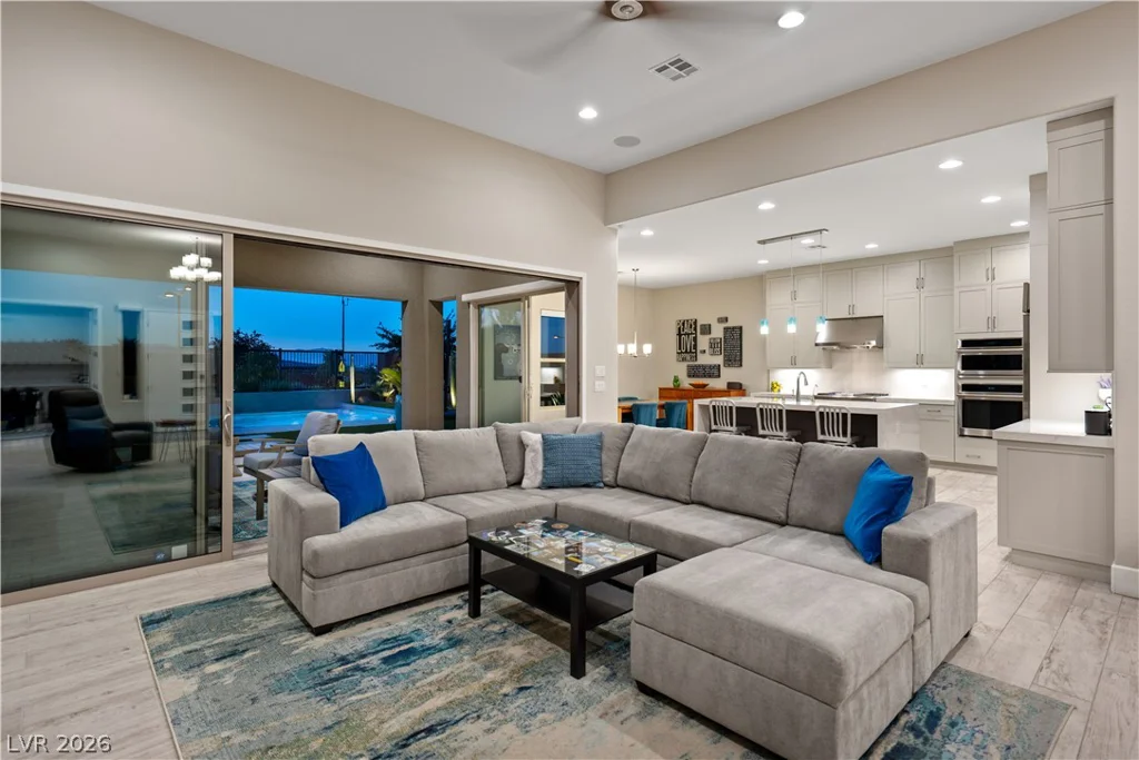 9940 TERRASTONE, Las Vegas, NV 89148