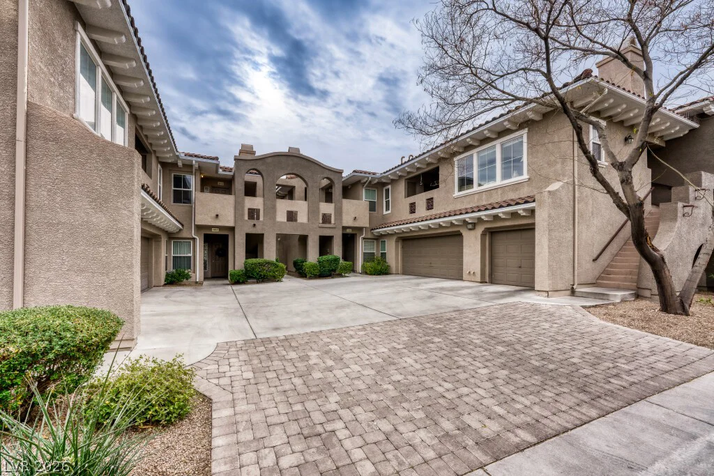11855 Portina, Las Vegas, NV 89138