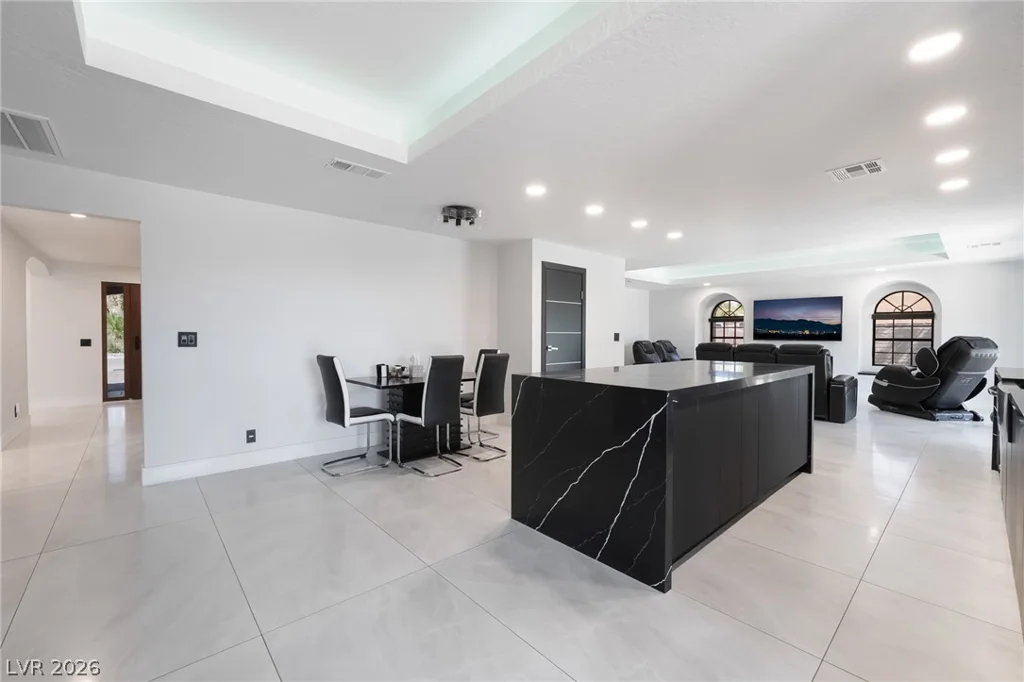 3130 Appleblossom, Las Vegas, NV 89117