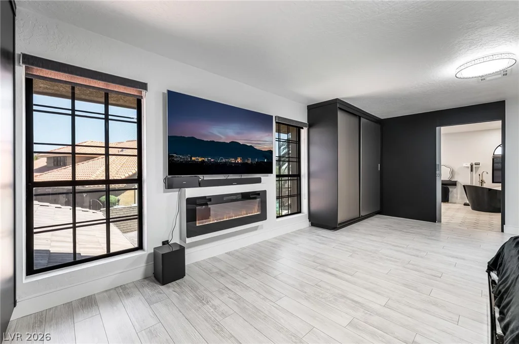 3130 Appleblossom, Las Vegas, NV 89117