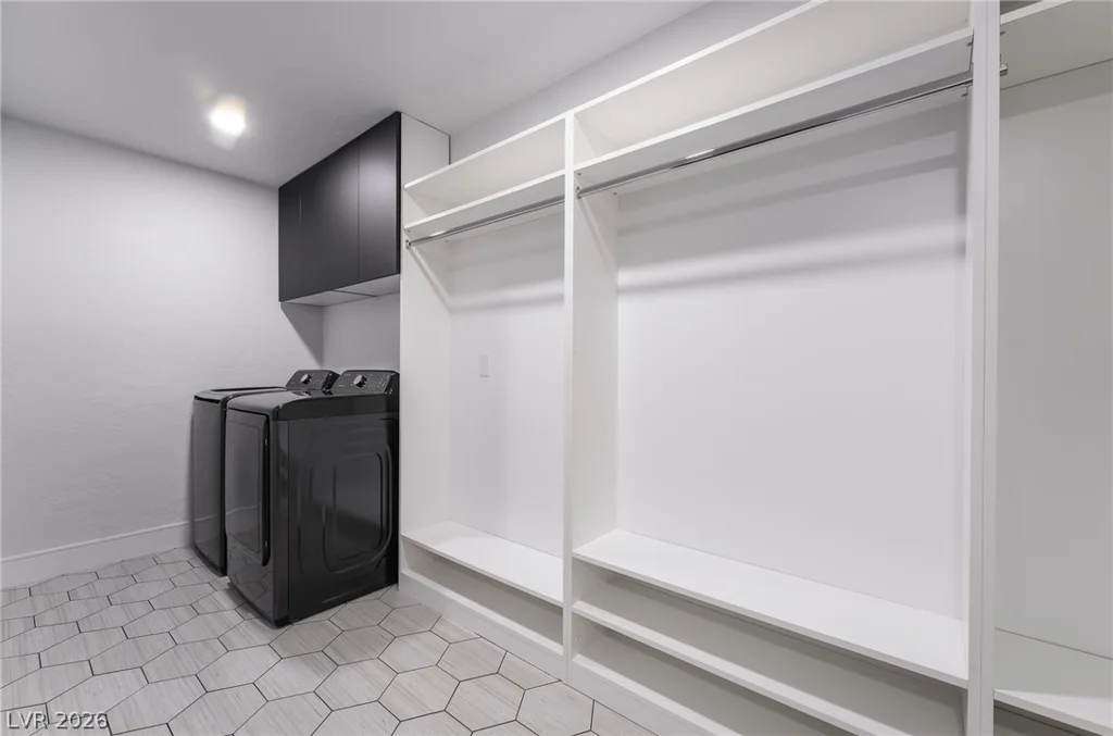 3130 Appleblossom, Las Vegas, NV 89117