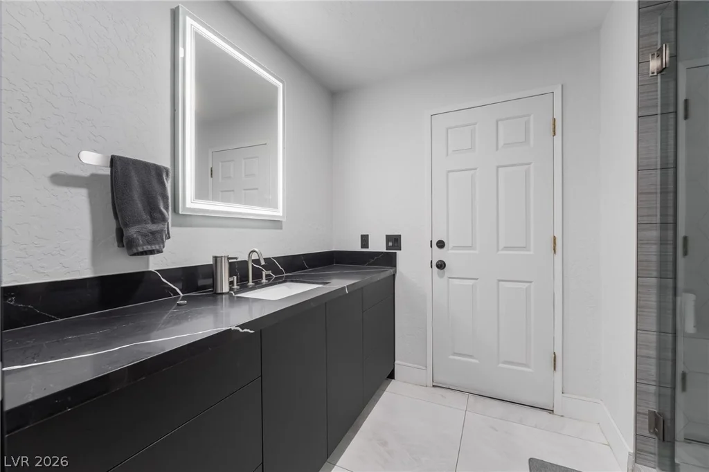 3130 Appleblossom, Las Vegas, NV 89117