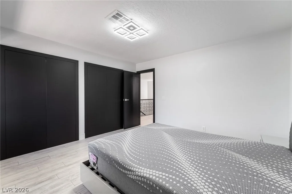 3130 Appleblossom, Las Vegas, NV 89117